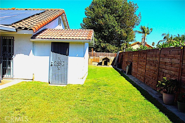 Detail Gallery Image 17 of 21 For 1459 W James St, Rialto,  CA 92316 - 4 Beds | 2 Baths