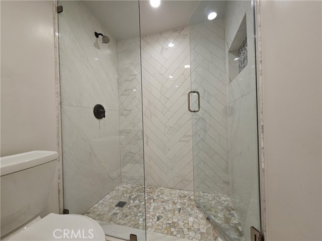 Detail Gallery Image 31 of 37 For 17530 Tuba St, Northridge,  CA 91325 - 4 Beds | 2/1 Baths