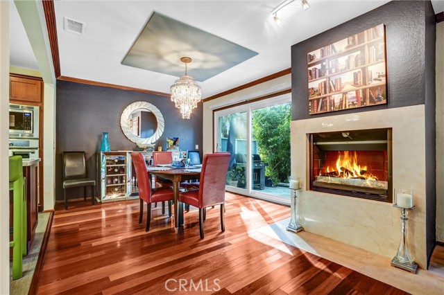 Detail Gallery Image 10 of 40 For 6073 Loynes #32,  Long Beach,  CA 90803 - 3 Beds | 3 Baths