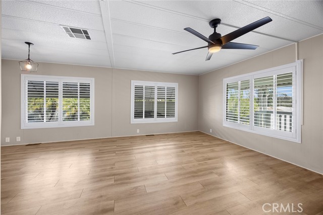 Detail Gallery Image 14 of 28 For 2851 Rolling Hills Dr #260,  Fullerton,  CA 92835 - 3 Beds | 2 Baths