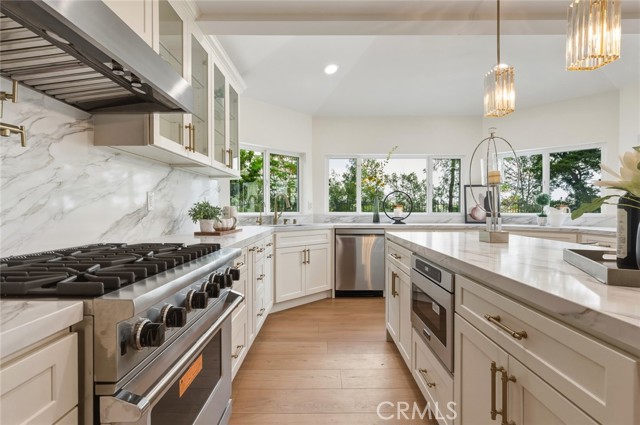 Detail Gallery Image 16 of 53 For 1508 Gide Ct, Diamond Bar,  CA 91765 - 5 Beds | 4 Baths