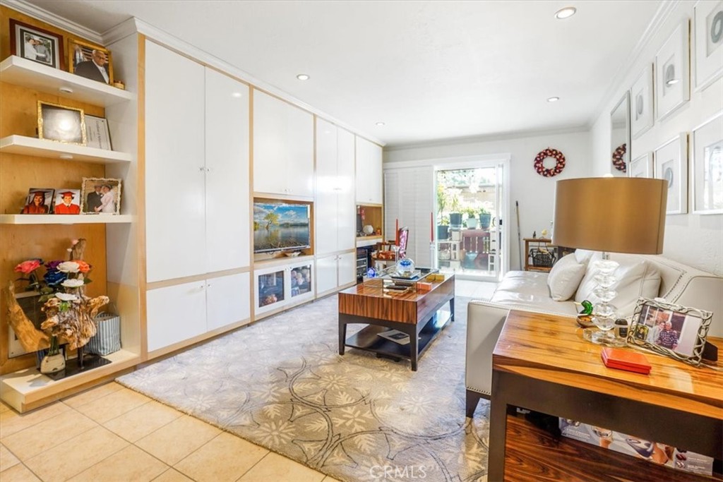 1000 MacArthur Boulevard W #3