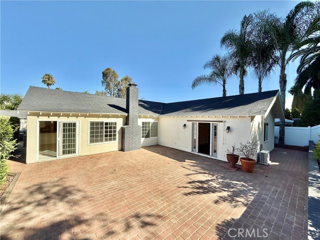26036 Camino Adelanto, Mission Viejo CA: https://media.crmls.org/medias/3839ce67-37bc-4b86-a7ed-3204a3c2256a.jpg
