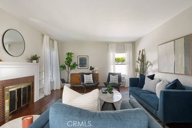 Detail Gallery Image 5 of 40 For 1107 N Towner, Santa Ana,  CA 92703 - 3 Beds | 2 Baths