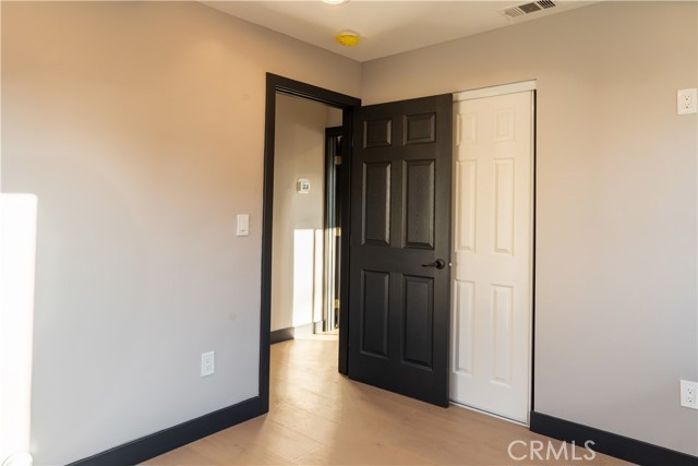 10716 Telfair Avenue, Pacoima CA: https://media.crmls.org/medias/383b2462-6486-486e-9685-4c87b1eea061.jpg