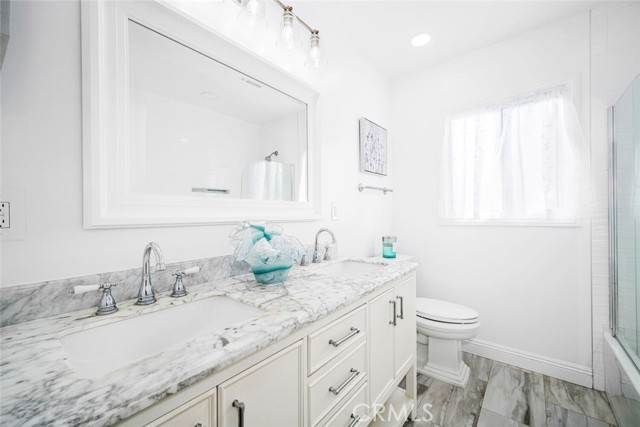 Detail Gallery Image 23 of 51 For 3034 N Ocana, Long Beach,  CA 90808 - 5 Beds | 2 Baths