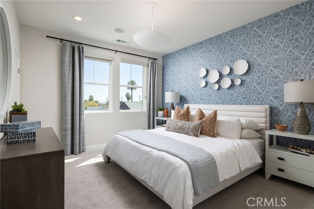 107 N First Avenue, Upland CA: https://media.crmls.org/medias/383bafaf-2bfa-4d7b-ade6-97d72ea76b5e.jpg