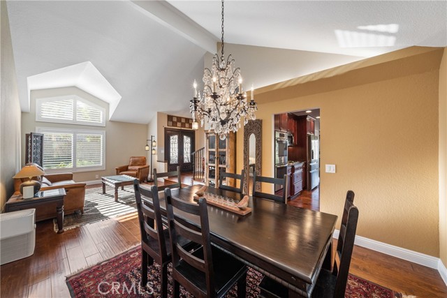 5347 E Big Sky Lane, Anaheim Hills CA: https://media.crmls.org/medias/383ce29a-b22d-43c6-a5c8-8aed0a5349ed.jpg
