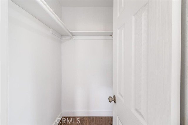 Detail Gallery Image 9 of 65 For 1521 N Bonnie Beach, Los Angeles,  CA 90063 - 5 Beds | 2/1 Baths