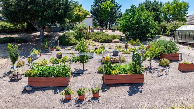 2045 Vista De La Vina, Templeton CA: https://media.crmls.org/medias/383cfd69-9cf3-49d6-ab53-33c9b1bacbee.jpg