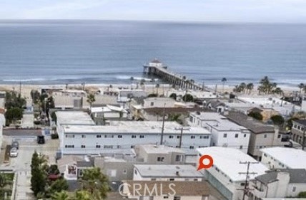 Detail Gallery Image 3 of 17 For 326 10th Place, Manhattan Beach,  CA 90266 - 3 Beds | 2 Baths