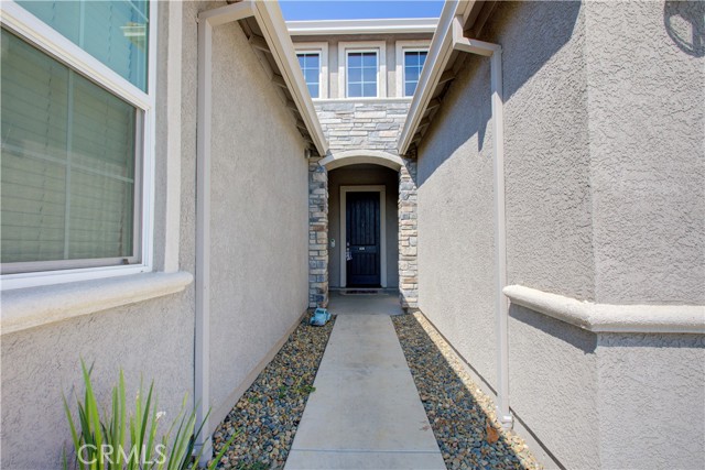 Detail Gallery Image 4 of 44 For 495 Daffodil Dr, Merced,  CA 95341 - 5 Beds | 3 Baths