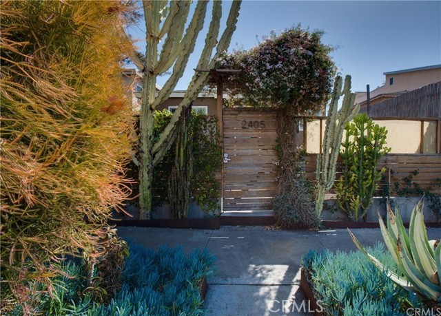  Income Home for Sale in Los Angeles, California