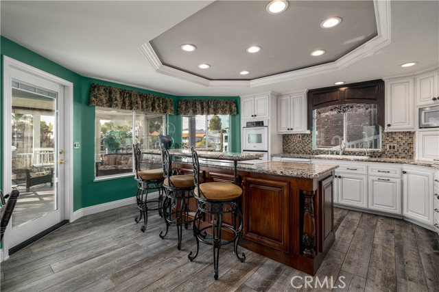 Detail Gallery Image 8 of 47 For 30103 Boat Haven, Canyon Lake,  CA 92587 - 4 Beds | 3 Baths