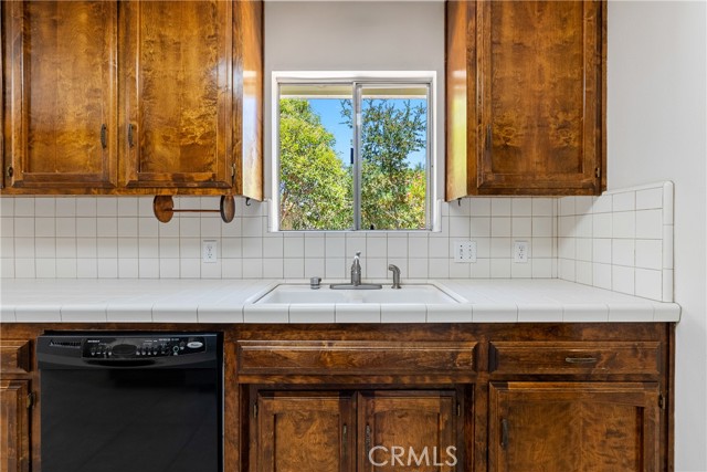 Detail Gallery Image 16 of 56 For 8960 Azucena Ave, Atascadero,  CA 93422 - 3 Beds | 2 Baths