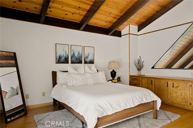 28645 Shenandoah Drive, Lake Arrowhead CA: https://media.crmls.org/medias/383f644f-9f57-4886-8209-77d6d35388be.jpg