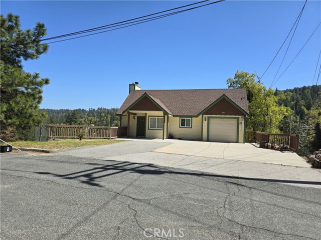 Detail Gallery Image 18 of 18 For 22337 Briarwood, Crestline,  CA 92325 - 4 Beds | 2/1 Baths