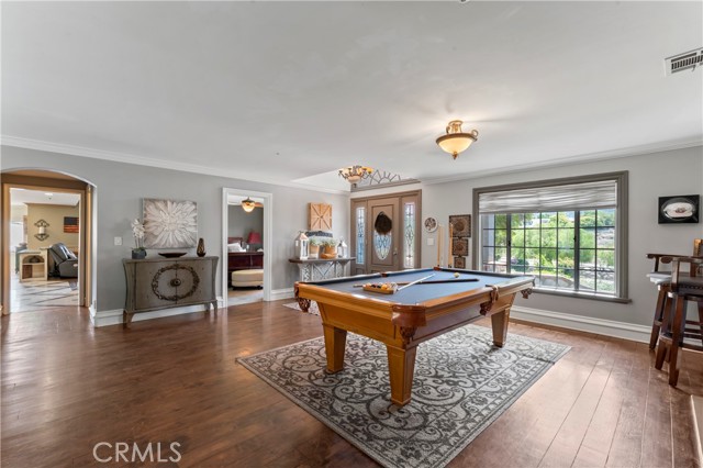 34037 Agua Dulce Canyon Road, Agua Dulce CA: https://media.crmls.org/medias/383fc3b5-c98d-4ffa-8bde-c599bf1dba7d.jpg