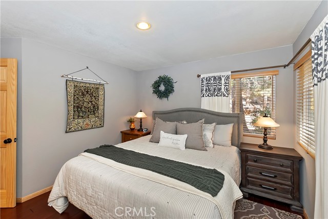 Detail Gallery Image 15 of 43 For 507 Blue Jay Rd, Big Bear Lake,  CA 92315 - 4 Beds | 3/1 Baths