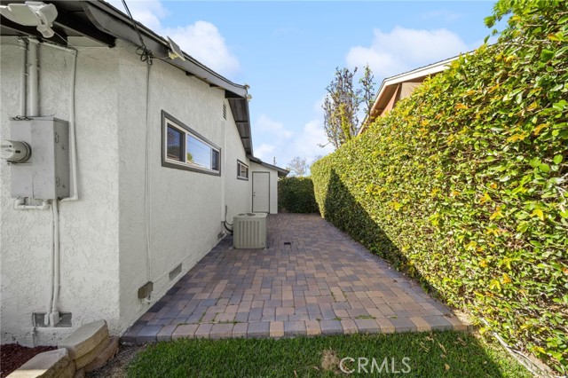 Detail Gallery Image 38 of 39 For 11744 Hollyview, La Mirada,  CA 90638 - 3 Beds | 2 Baths