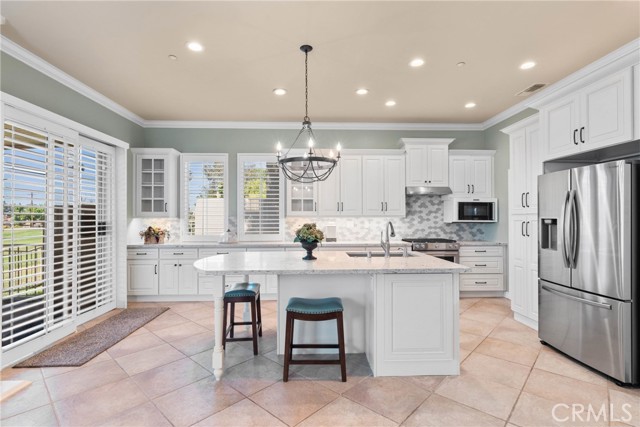 Detail Gallery Image 12 of 39 For 1444 Upland Hills Dr N, Upland,  CA 91784 - 2 Beds | 2/1 Baths