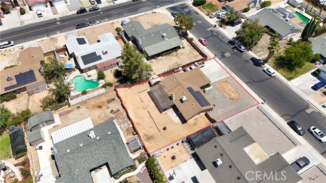16850 Hidden Creek Drive, Victorville CA: https://media.crmls.org/medias/38422b19-4074-4d56-8880-de8bf2c30646.jpg