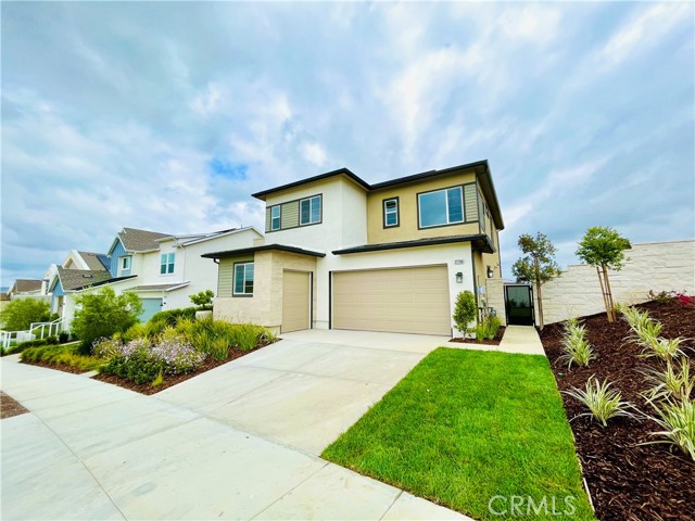 Detail Gallery Image 2 of 29 For 27706 Marquee Dr, Valencia,  CA 91381 - 3 Beds | 2/1 Baths