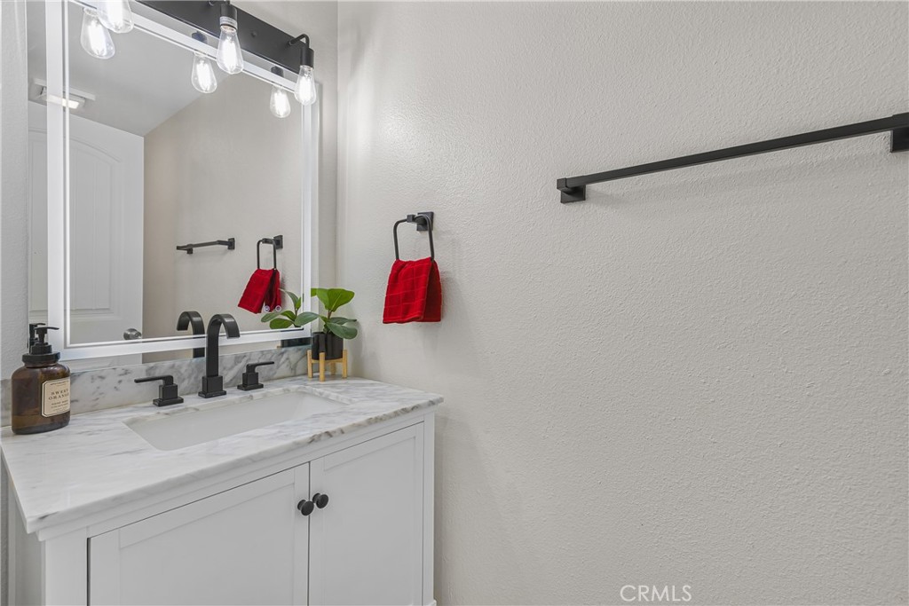 MLS #IV25248023 image #12