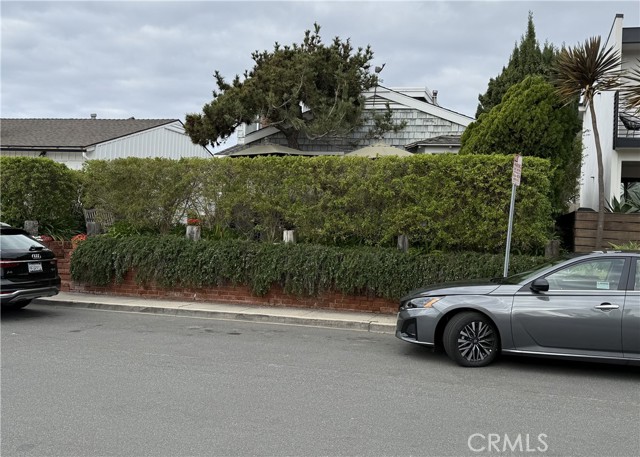 Front Image Thumbnail for CROC26071014