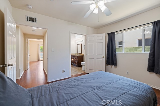 8419 Yolanda Avenue, Northridge CA: https://media.crmls.org/medias/38454b79-08c0-4ba2-a2b4-02f20aa800bf.jpg