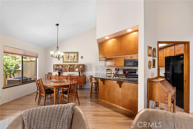 Detail Gallery Image 11 of 39 For 4257 Rocky Ridge Ct, Paradise,  CA 95969 - 2 Beds | 2 Baths