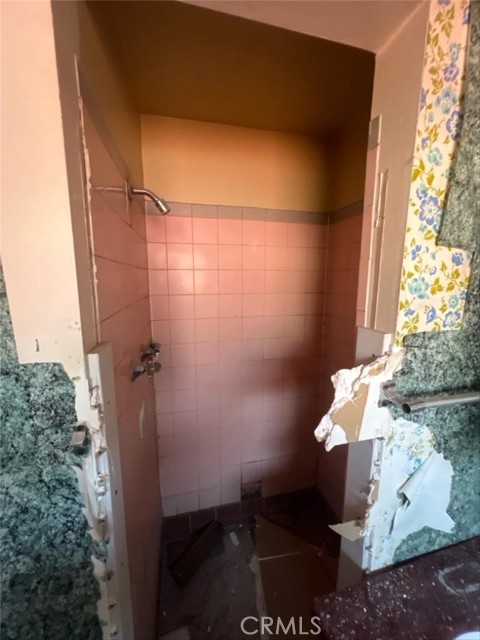 7115 Newbury Avenue, San Bernardino CA: https://media.crmls.org/medias/3846b4db-2552-426d-bd5a-55b62f1f79fd.jpg