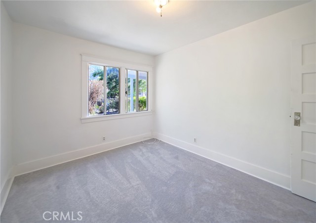 7709 Beckett Street, Tujunga CA: https://media.crmls.org/medias/38470ffb-2518-4a0b-9c0d-9ae858992a81.jpg