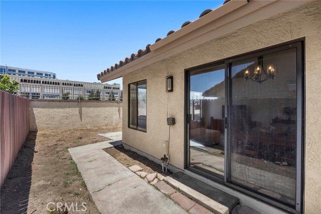 2373 Weatherwood Rd., Corona CA: https://media.crmls.org/medias/38473c30-ce1b-4b33-a594-2479d87ef9f0.jpg