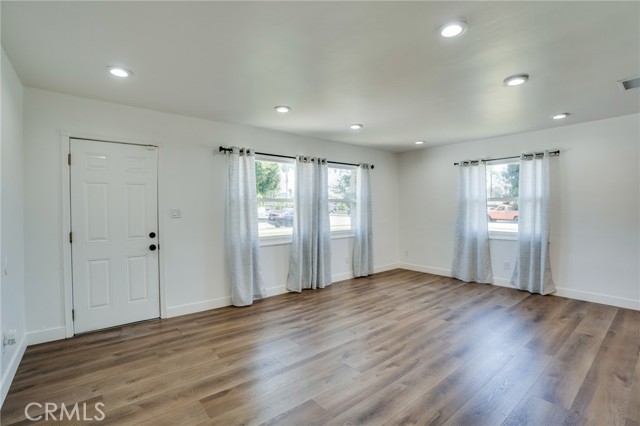 Detail Gallery Image 13 of 44 For 179 N Rodecker Dr, Azusa,  CA 91702 - 3 Beds | 1 Baths