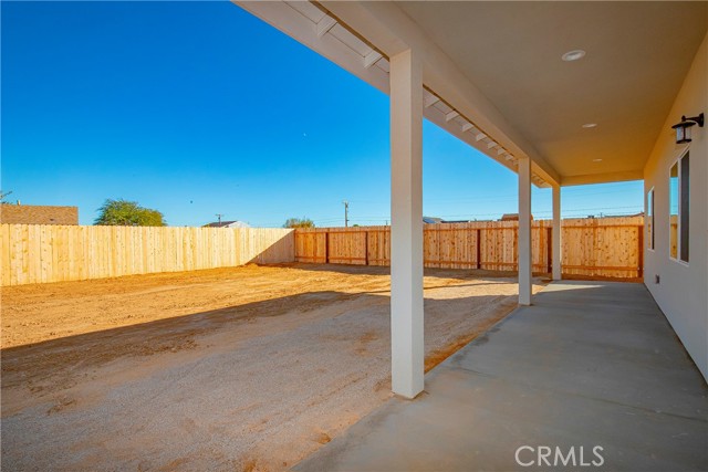 Detail Gallery Image 6 of 26 For 20312 81st St, California City,  CA 93505 - 4 Beds | 2 Baths