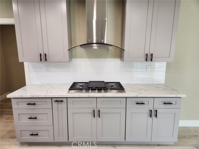 Detail Gallery Image 6 of 23 For 15833 Ocean Ave, Whittier,  CA 90604 - 3 Beds | 2 Baths