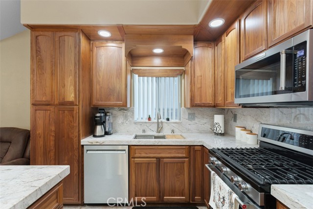 Detail Gallery Image 15 of 44 For 25047 Parkcrest Dr, Murrieta,  CA 92562 - 3 Beds | 2 Baths