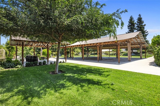 4742 Crow Road, Oakdale CA: https://media.crmls.org/medias/384883c7-f51f-49fe-8c36-0dedc9e3e78b.jpg