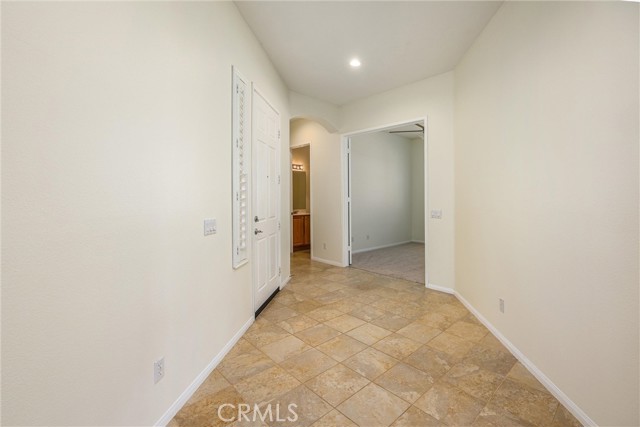 Detail Gallery Image 6 of 42 For 985 Hidden Oaks Dr, Beaumont,  CA 92223 - 2 Beds | 2/1 Baths