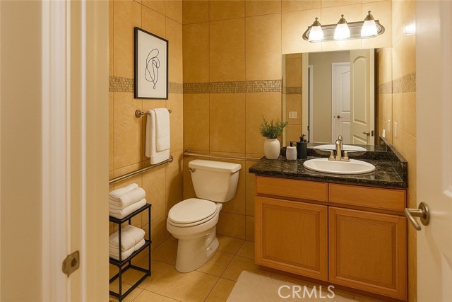 11501 Hatteras Street, North Hollywood CA: https://media.crmls.org/medias/3849277f-bec4-4a2b-b7c4-489e186577f9.jpg