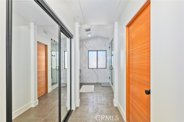 Detail Gallery Image 13 of 26 For 502 E Balboa Bld, Newport Beach,  CA 92661 - 3 Beds | 2 Baths