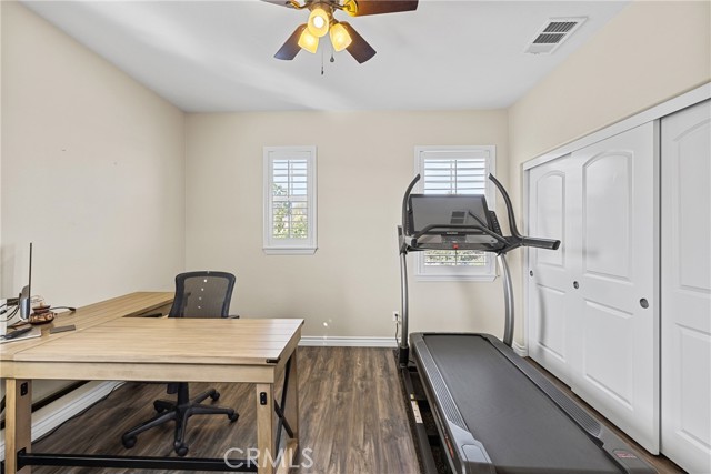 Detail Gallery Image 33 of 55 For 4882 Hawk Ridge Ave, Fontana,  CA 92336 - 4 Beds | 3/1 Baths
