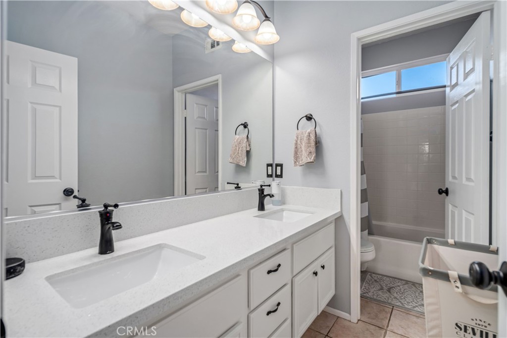 MLS #SR25250238 image #31