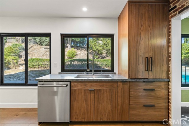 22526 Napa St, West Hills CA: https://media.crmls.org/medias/384ae8ff-5ba1-4457-8012-d0e8c211f72b.jpg