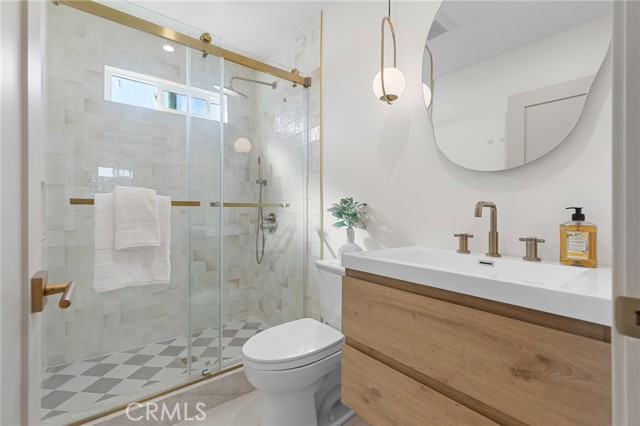 Image 39 of 67 For 2705 Orange Grove Avenue