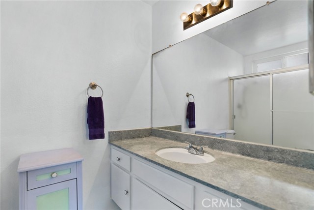 Detail Gallery Image 12 of 23 For 7422 Candle Light Dr, Jurupa Valley,  CA 92509 - 4 Beds | 2 Baths