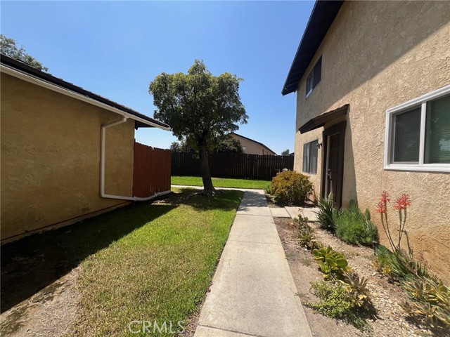 1727 E Natalie Avenue, West Covina CA: https://media.crmls.org/medias/3850be4c-fdb8-467e-ba5c-4337770c8542.jpg