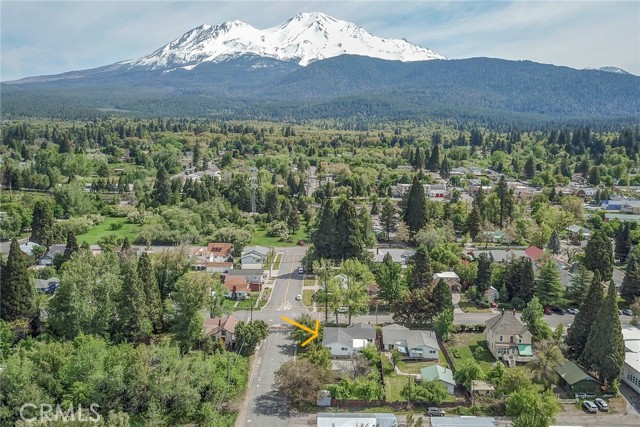 Detail Gallery Image 34 of 36 For 531 Cedar St, Mount Shasta,  CA 96067 - 3 Beds | 2 Baths