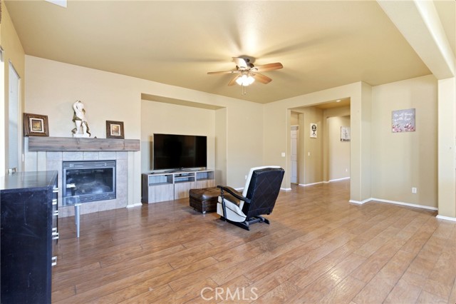 Detail Gallery Image 20 of 55 For 741 Amor, San Jacinto,  CA 92582 - 5 Beds | 2/1 Baths